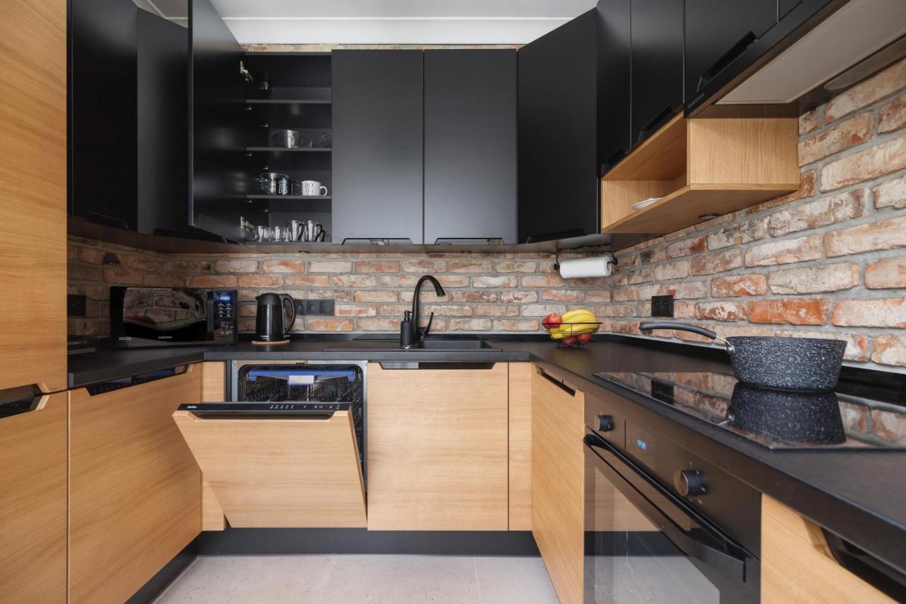Lema Apartment Near Tauron Arena By Renters Prestige Cracovia Esterno foto